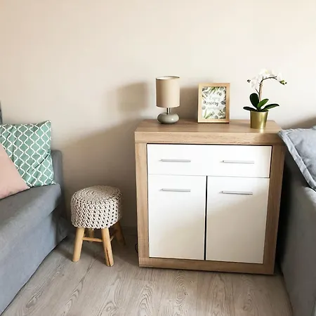 Apartmán Ozarowska 77 - 1br By Homeprime Varšava