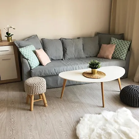 Ozarowska 77 - 1br By Homeprime Varšava
